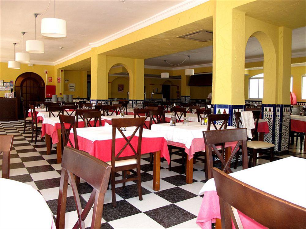 Hotel Comarruga Platja Екстериор снимка