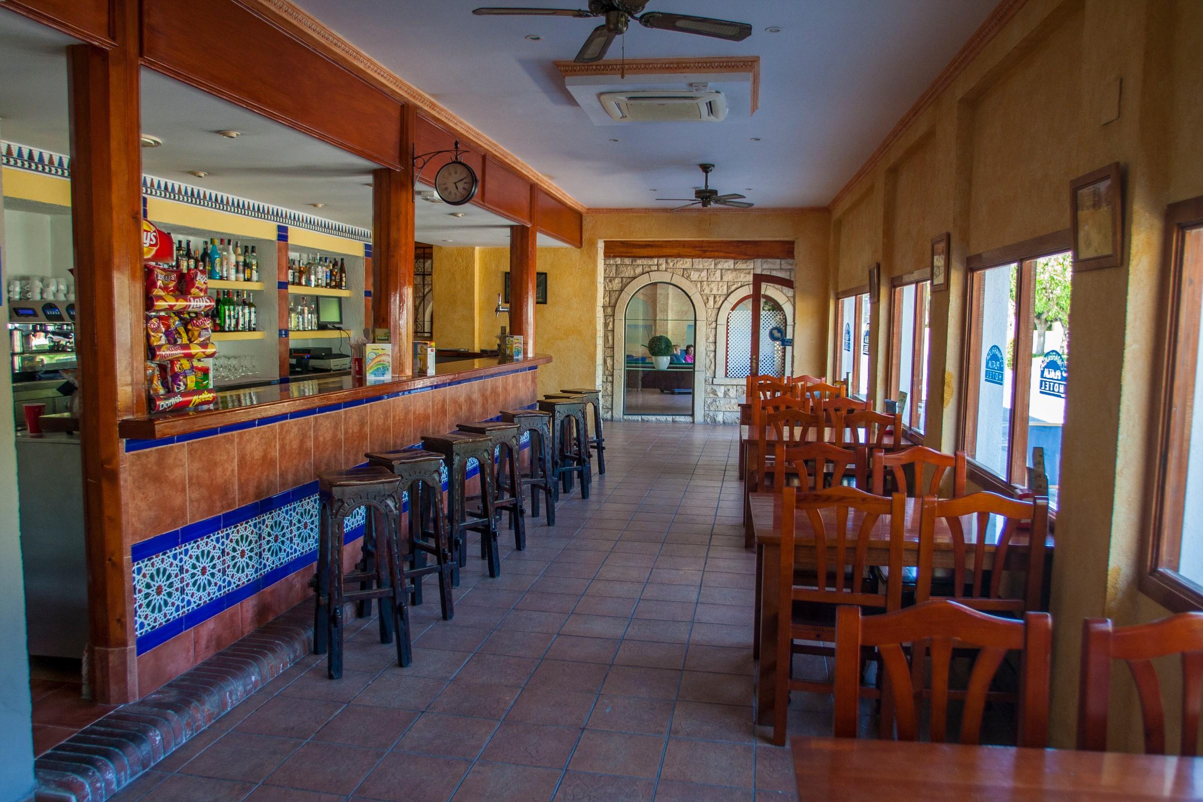 Hotel Comarruga Platja Екстериор снимка